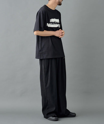 2褶寬鬆直筒西褲褲子