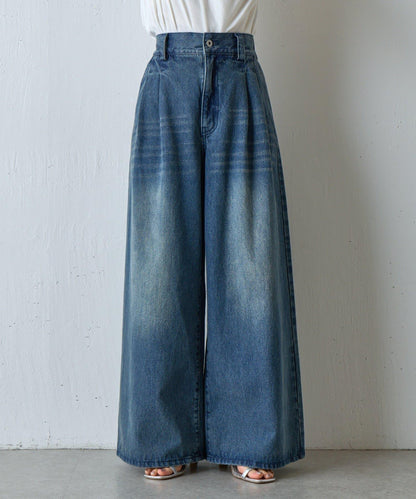 超寬鬆牛仔褲