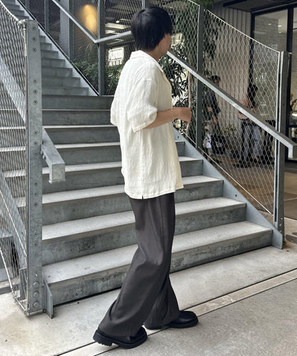 2褶寬鬆直筒西褲褲子