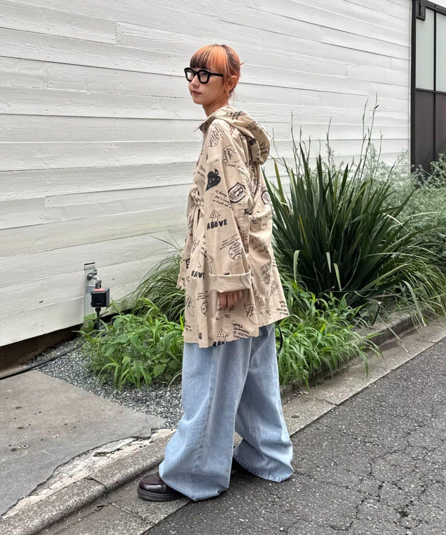 【SOUNDSGOOOOD】（套裝商品）繪畫睡眠連帽襯衫外套＆多功能裙