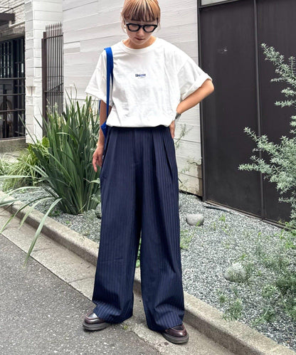 多色圖形印花T恤