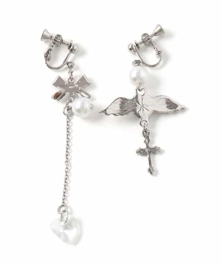 十字花飾天使耳環
