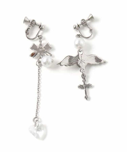 十字花飾天使耳環