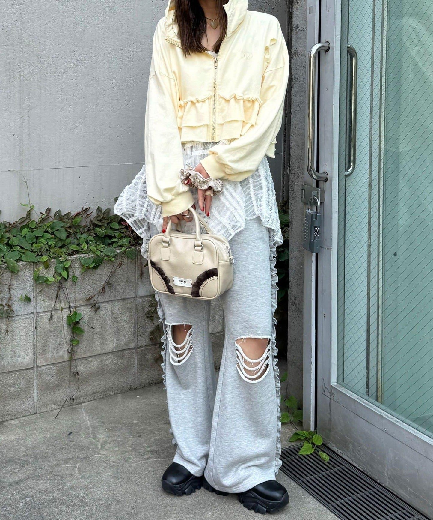 【Ciaopanic】CP標誌荷葉邊層疊破洞衛衣