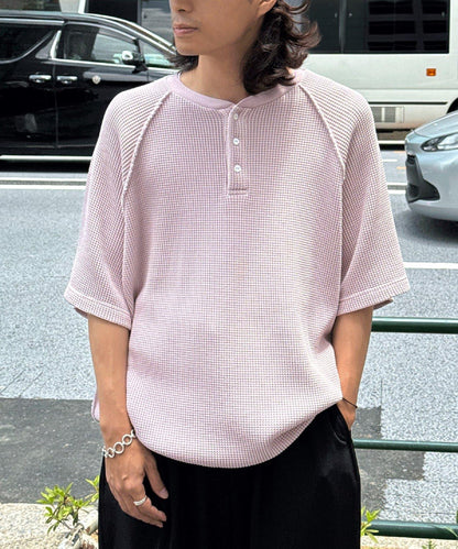 顏料呢華夫餅亨利領T恤