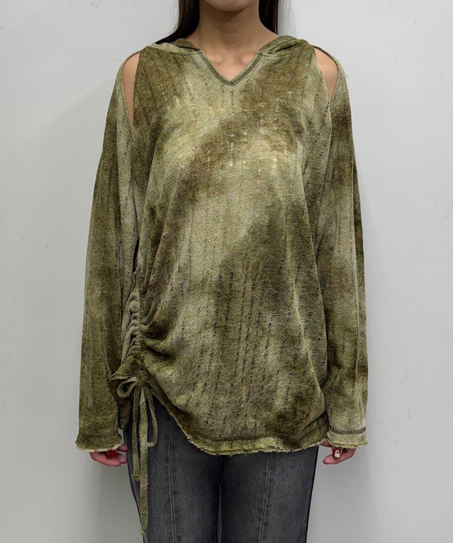 肩部開衩條紋印花連帽衫