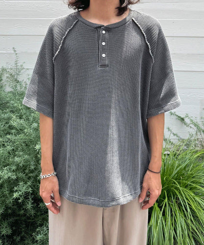 顏料呢華夫餅亨利領T恤