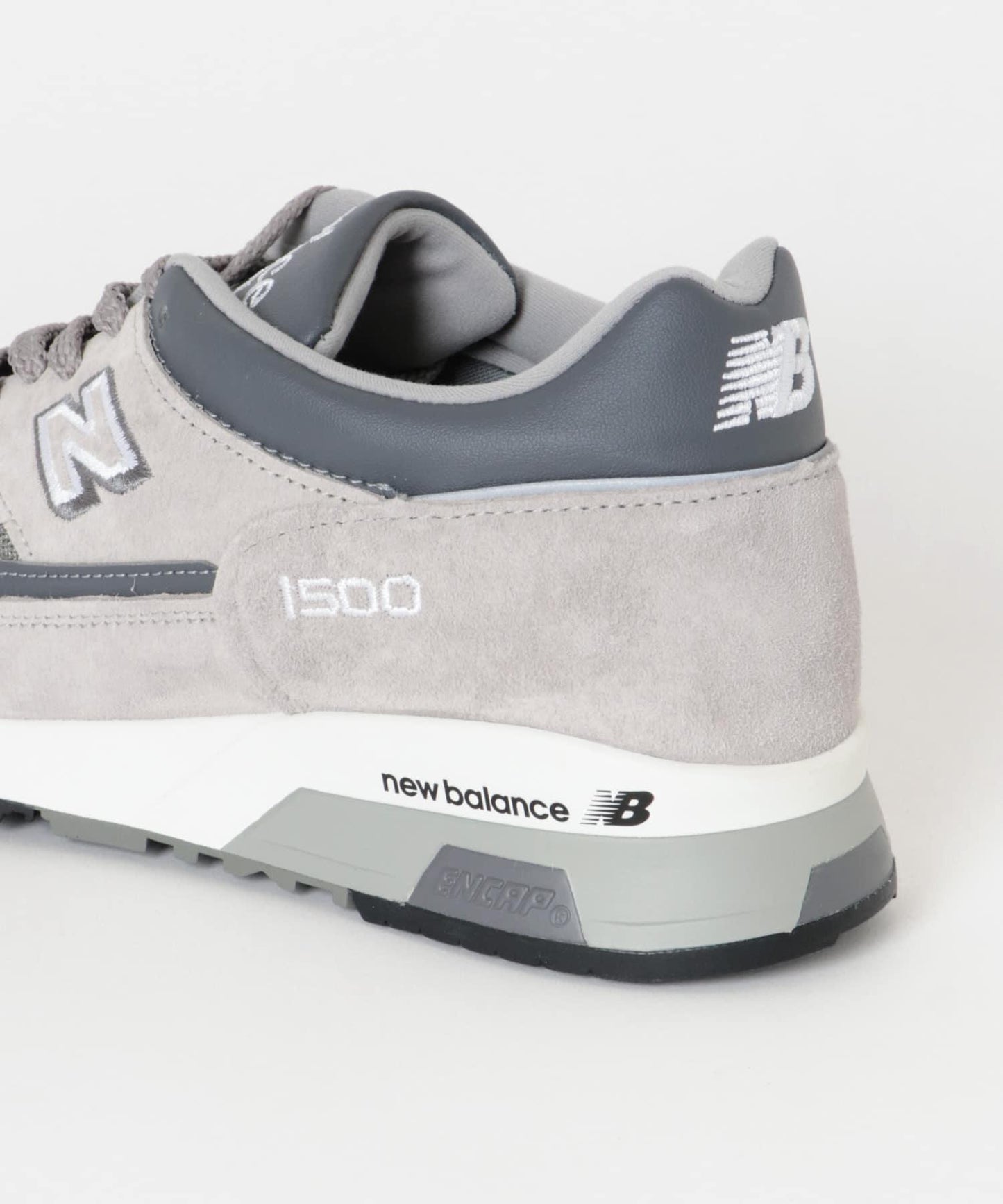 NEW BALANCE U1500