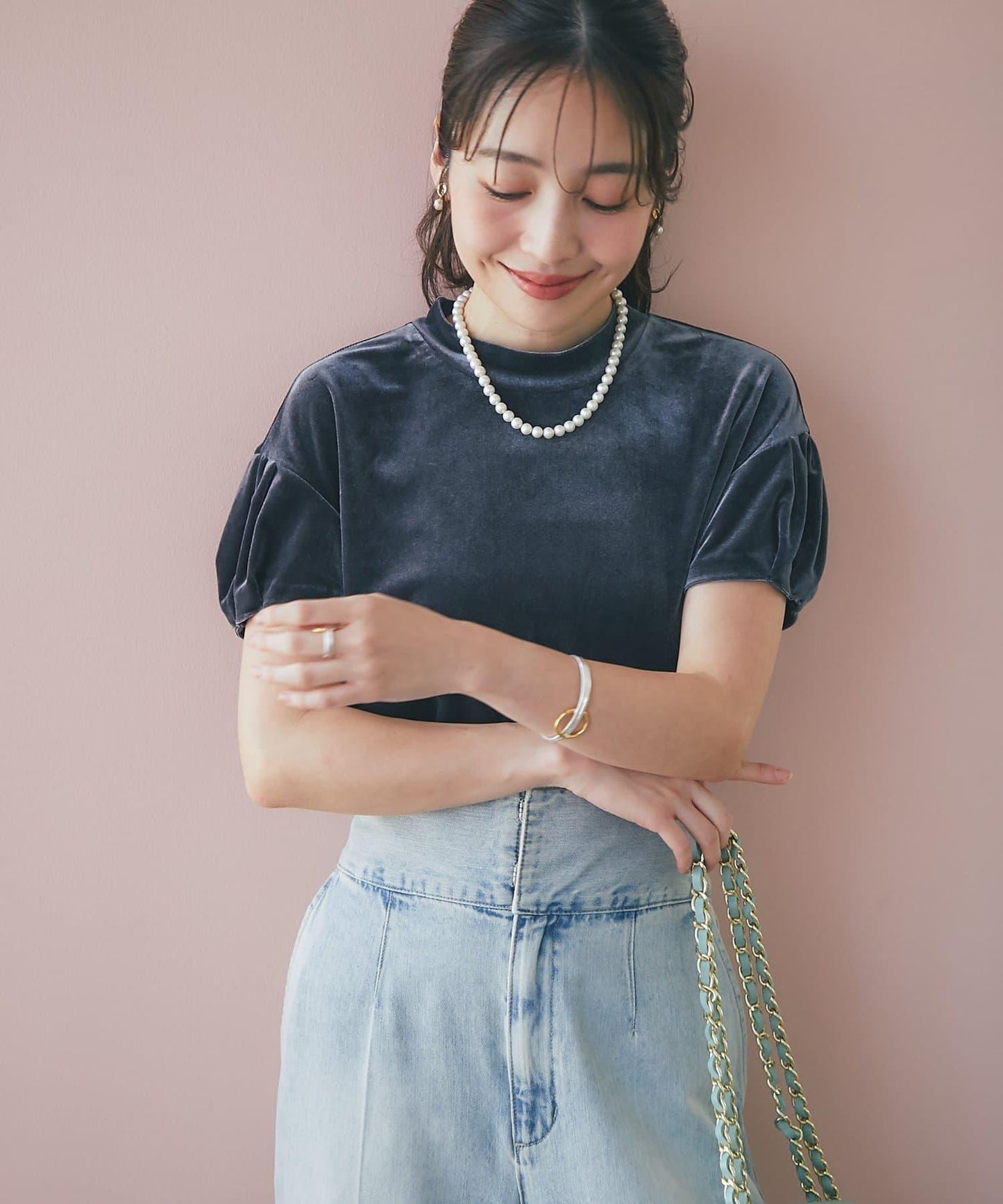 絨面鬱金香上衣