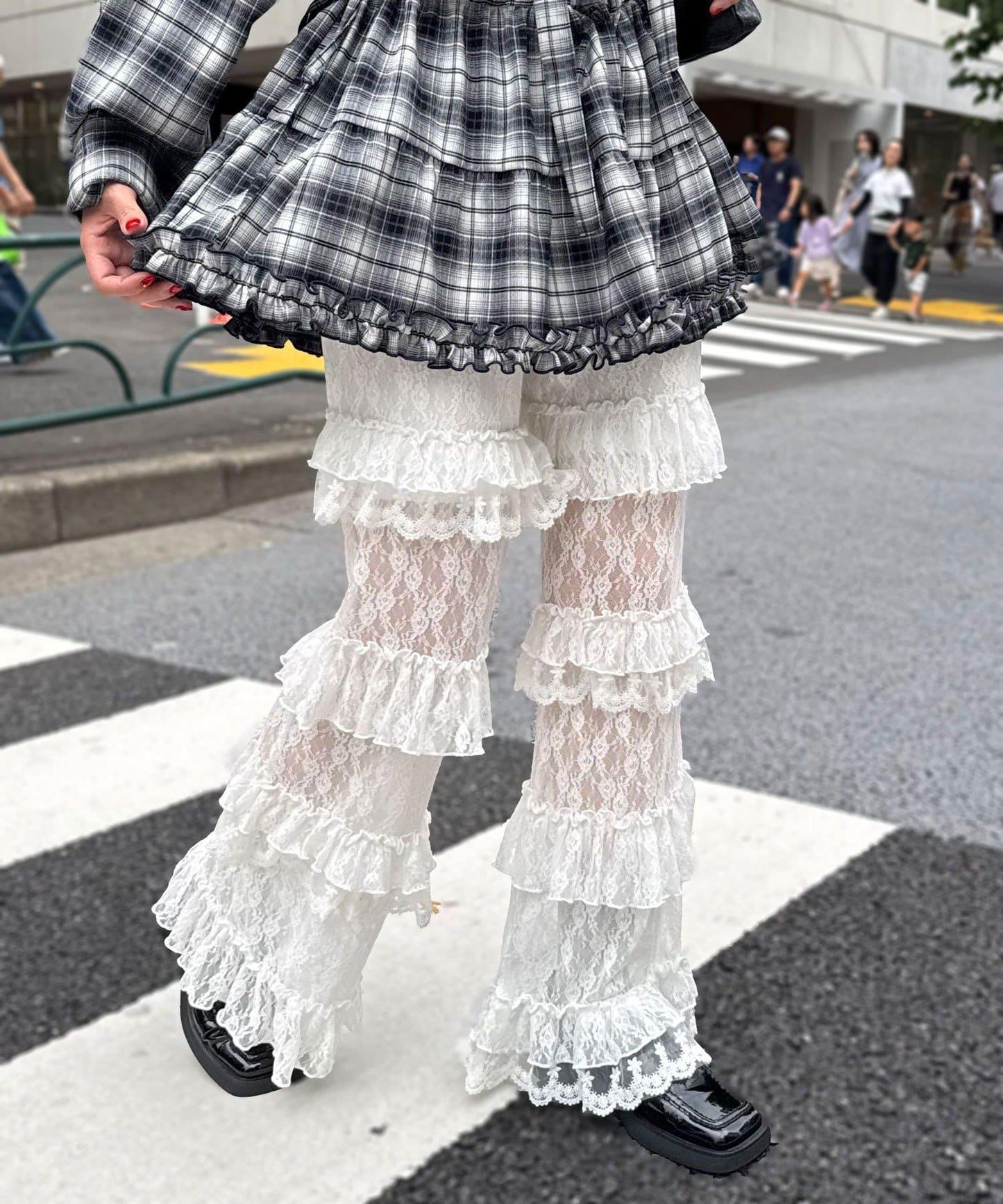 層疊蕾絲荷葉邊裙褲