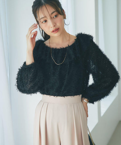 閃光羽毛提花荷葉領襯衫