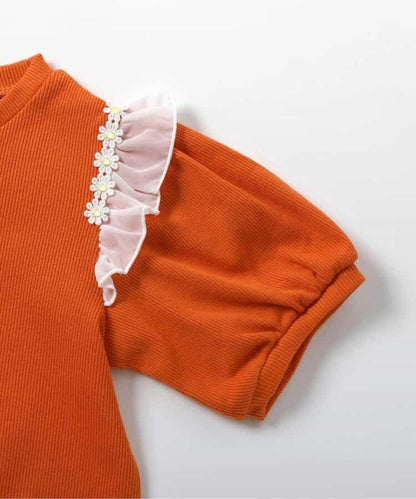 肩褶邊花朵圖案T恤