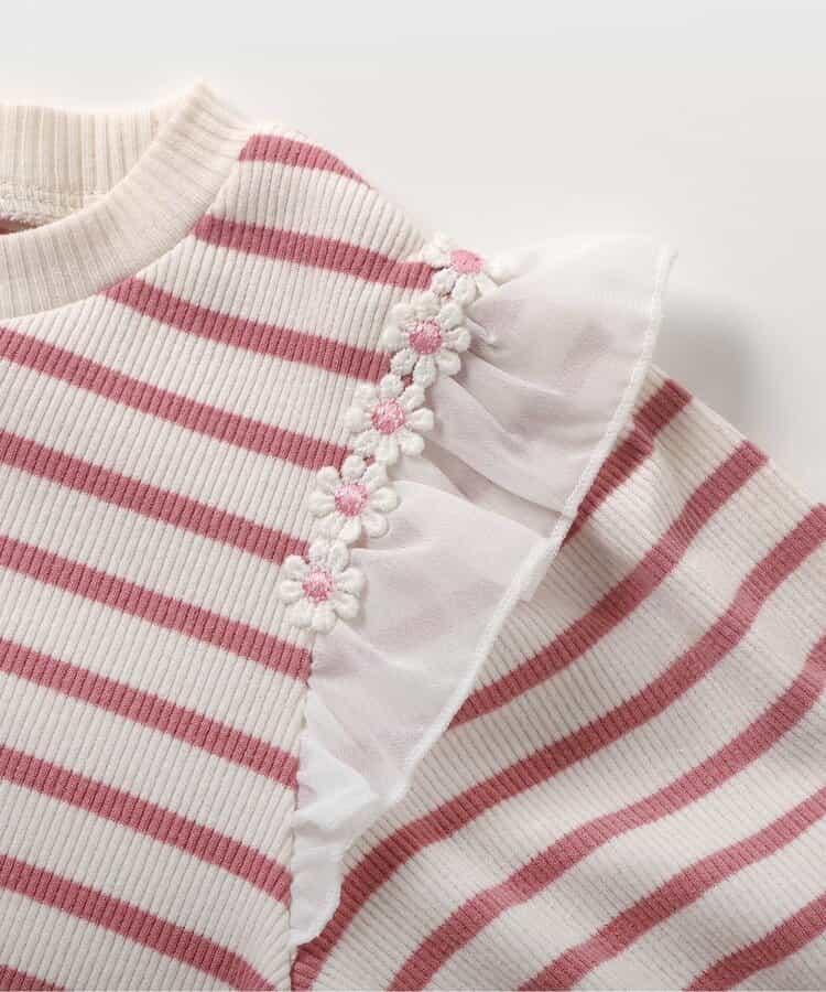 肩褶邊花朵圖案T恤