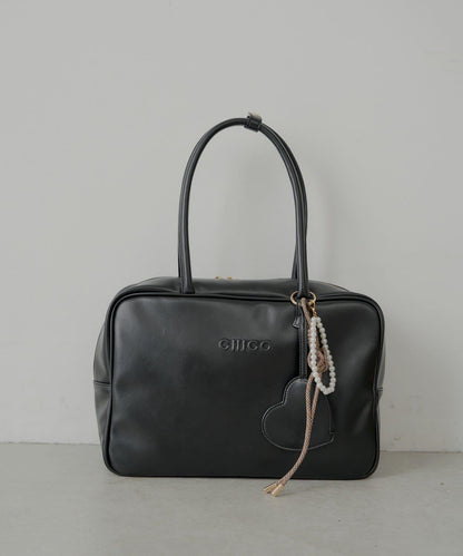 【2尺寸】帶吊墜的方形波士頓包