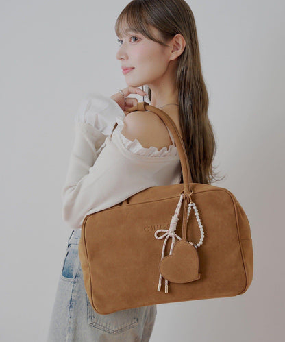 【2尺寸】帶吊墜的方形波士頓包