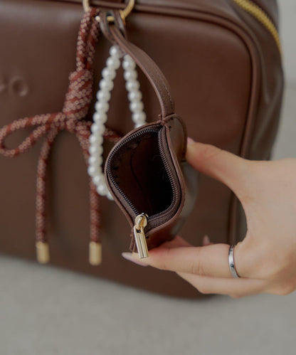 【2尺寸】帶吊墜的方形波士頓包