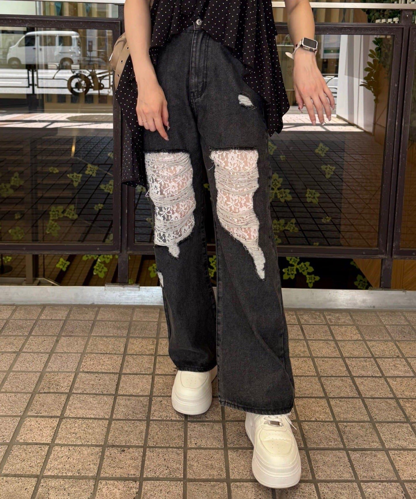 旬顏！損傷蕾絲牛仔褲