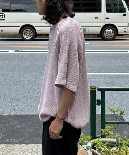 顏料呢華夫餅亨利領T恤