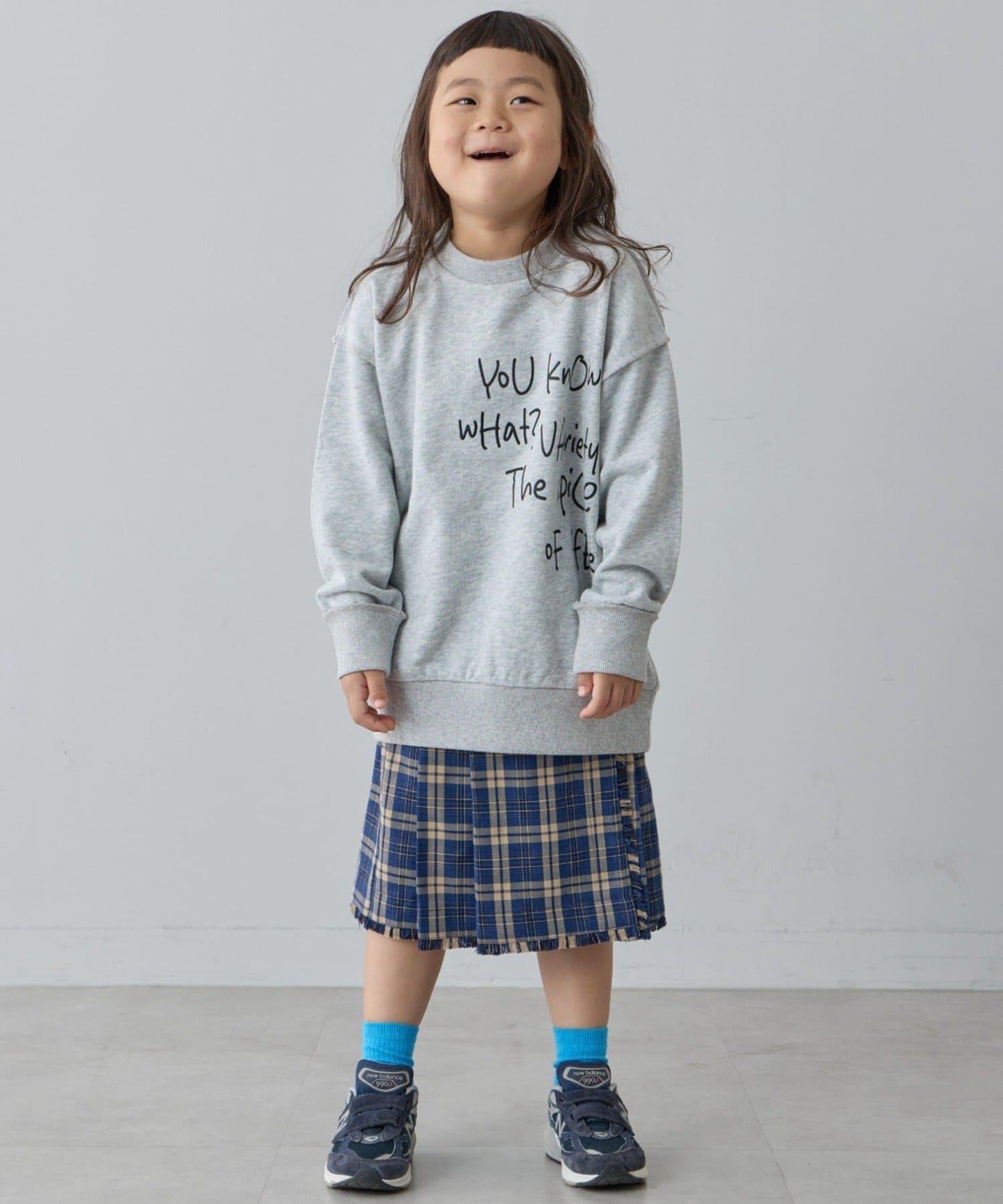 【兒童】【男女通用】標誌刺繡寬鬆衛衣