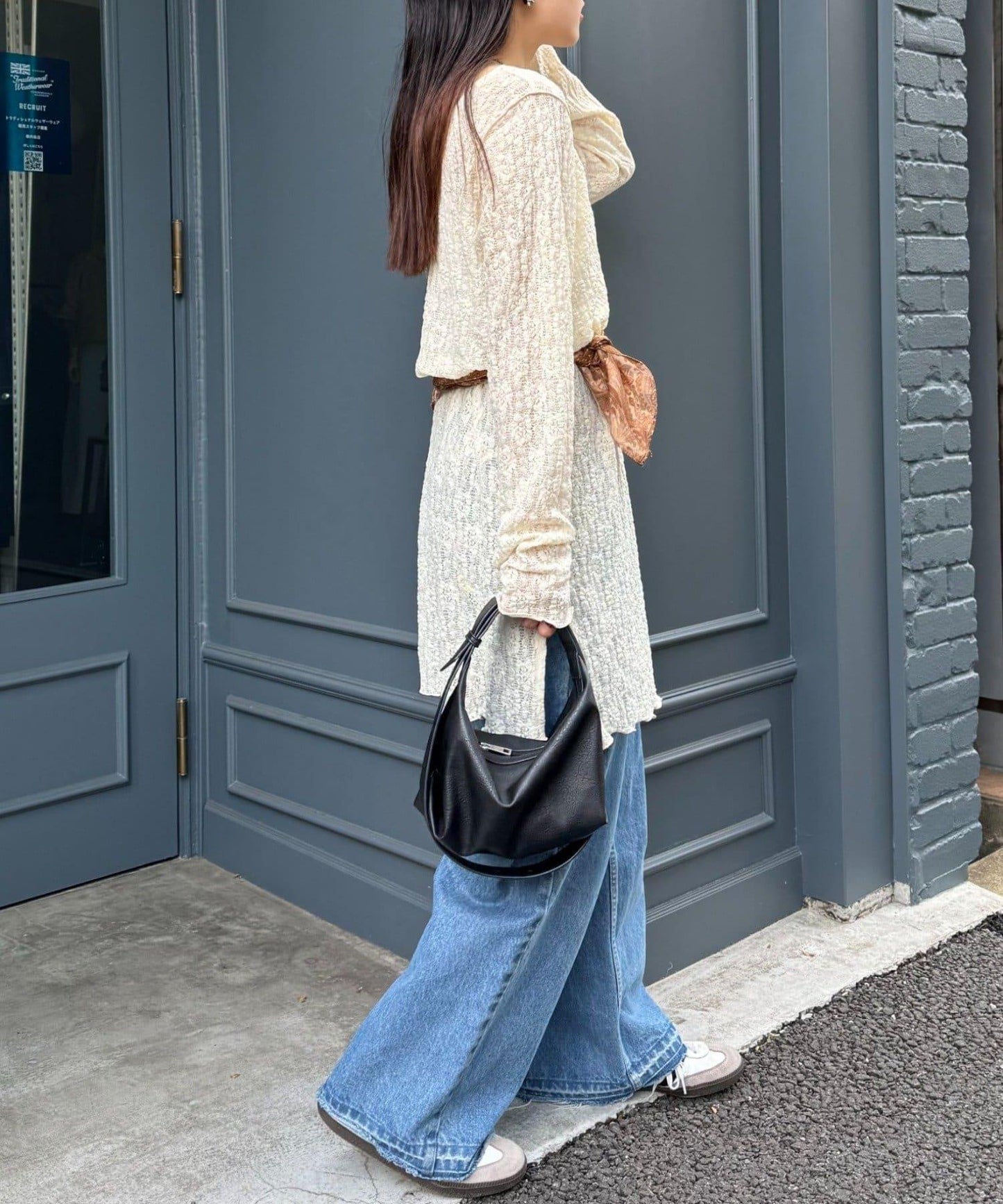 透視蕾絲連衣裙