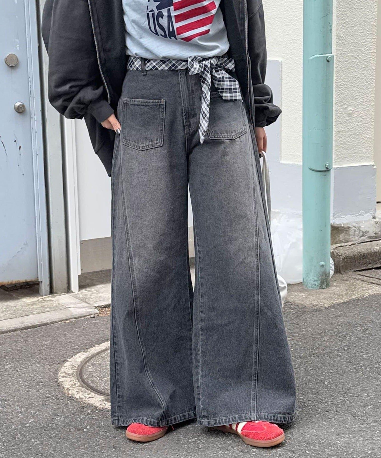 【CIAN DENIM/藍色牛仔布】分裂式前開衩寬鬆牛仔褲#002