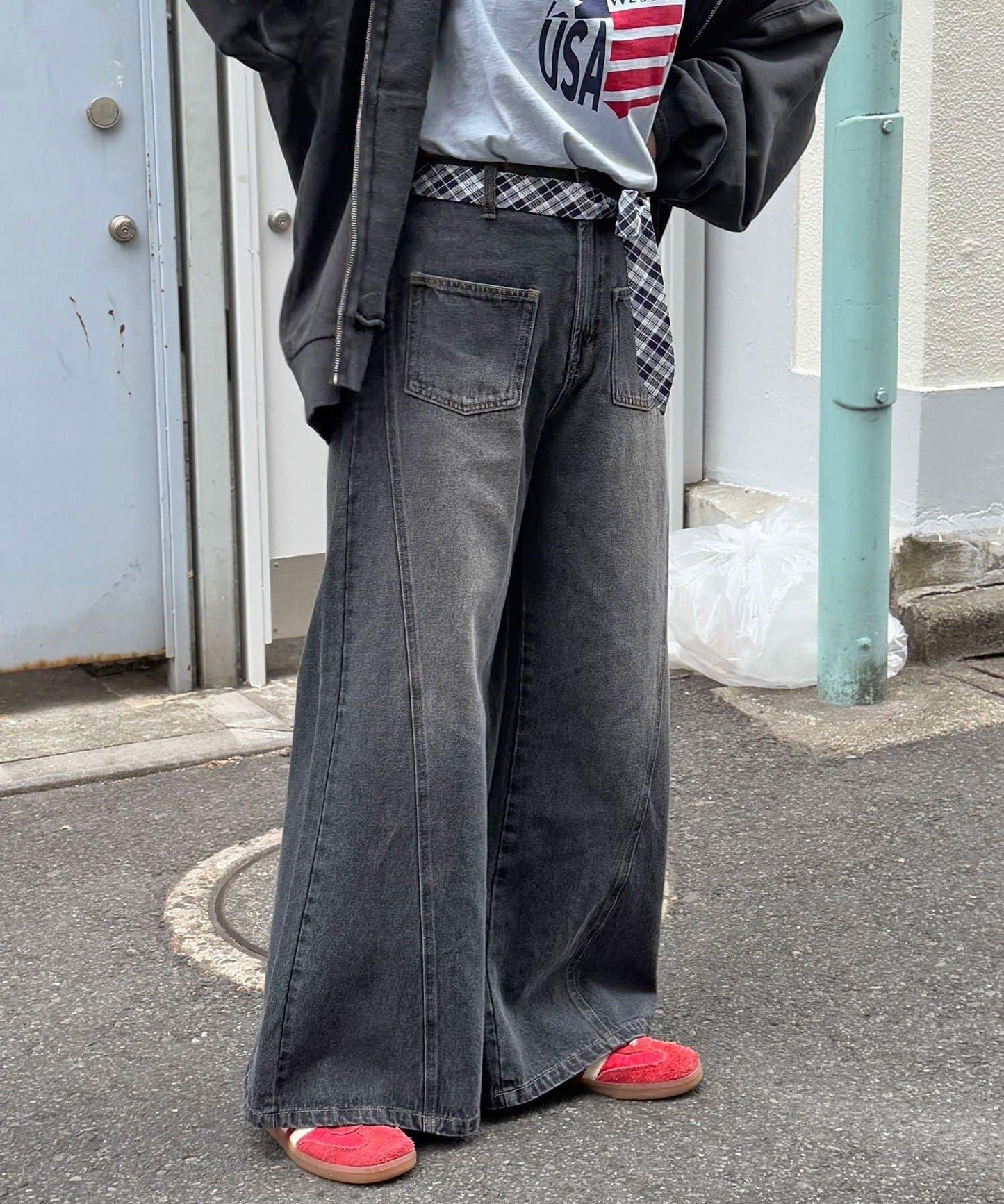 【CIAN DENIM/藍色牛仔布】分裂式前開衩寬鬆牛仔褲#002