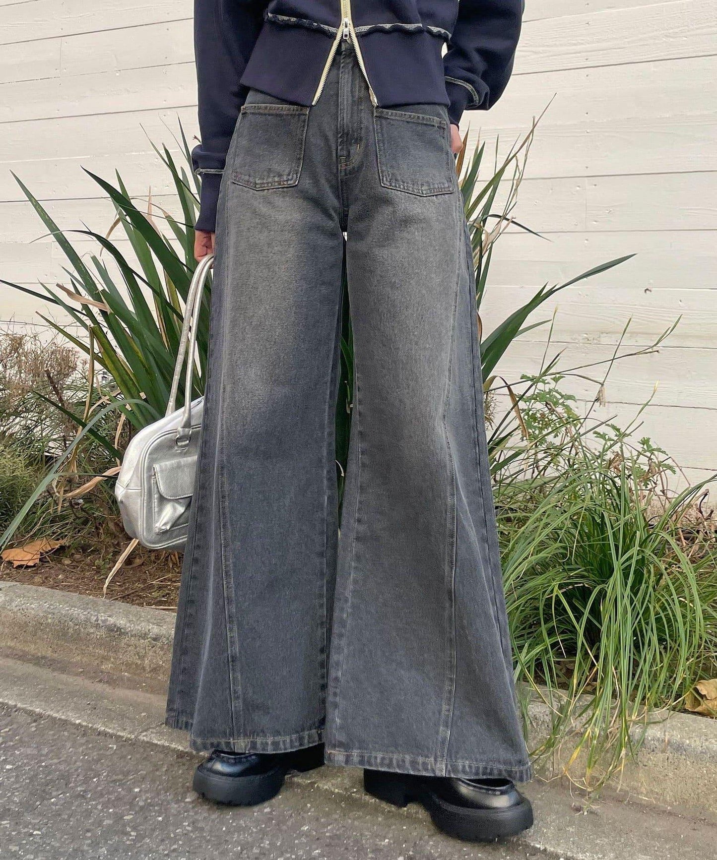 【CIAN DENIM/藍色牛仔布】分裂式前開衩寬鬆牛仔褲#002