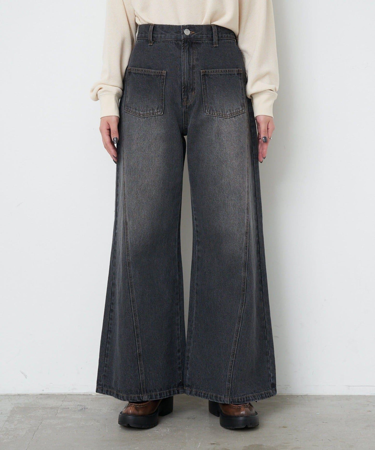 【CIAN DENIM/藍色牛仔布】分裂式前開衩寬鬆牛仔褲#002