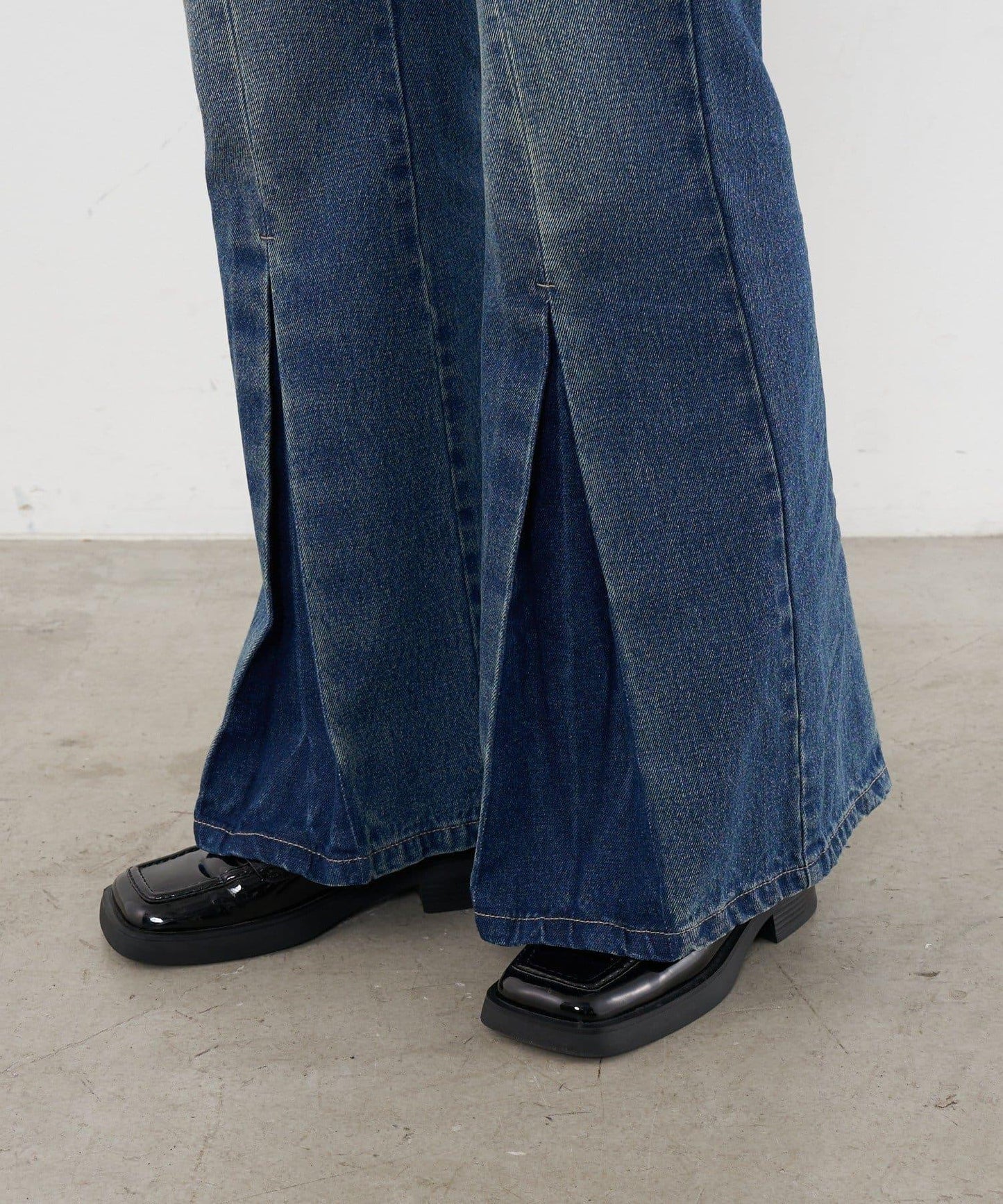 【CIAN DENIM/藍色牛仔布】褶皺喇叭牛仔褲#101