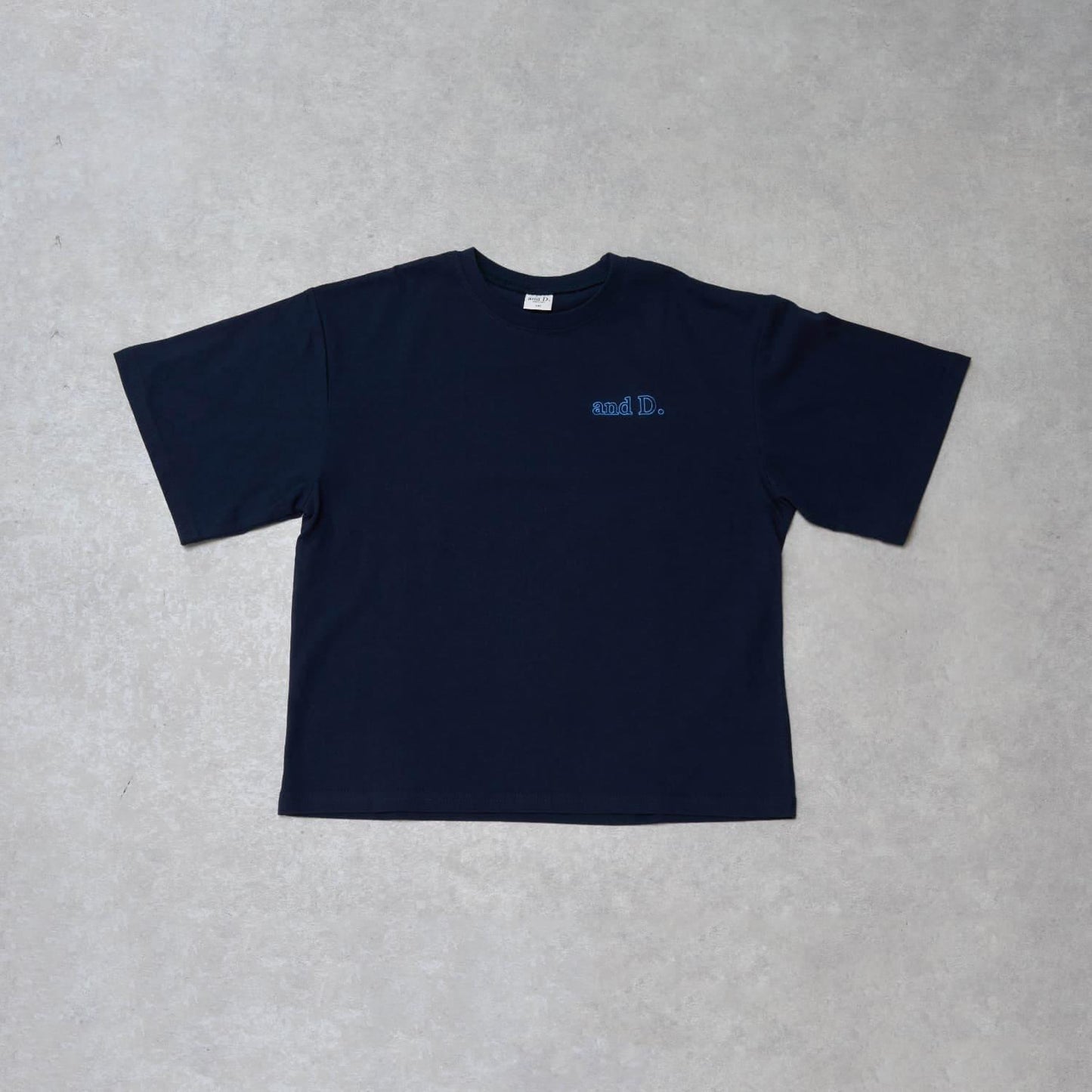 【純棉100%】背部字母印花短袖T恤