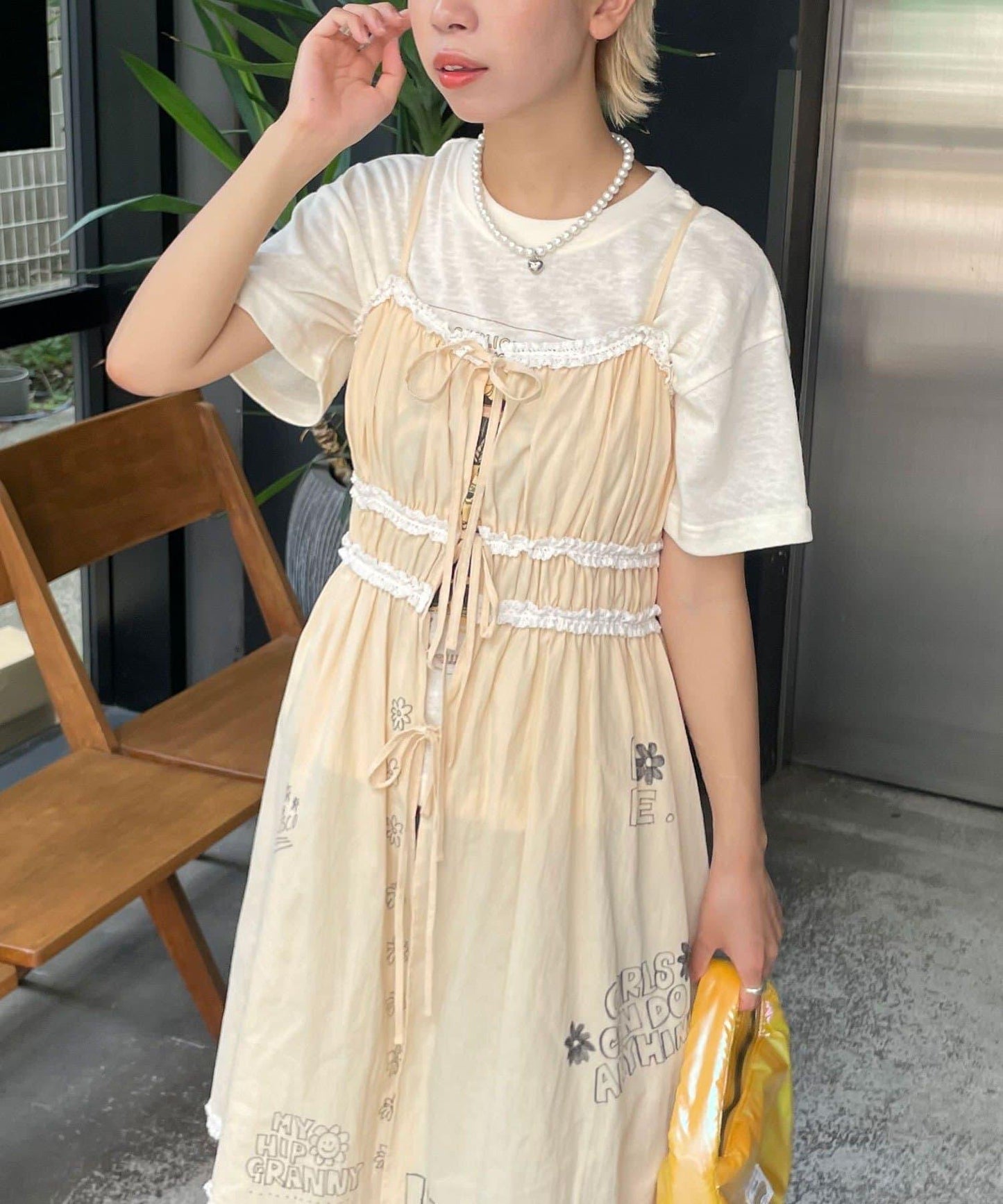 【HELLO.SANFRANCISCO/你好，舊金山】塗鴉風印花蕾絲背心連衣裙