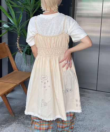 【HELLO.SANFRANCISCO/你好，舊金山】塗鴉風印花蕾絲背心連衣裙