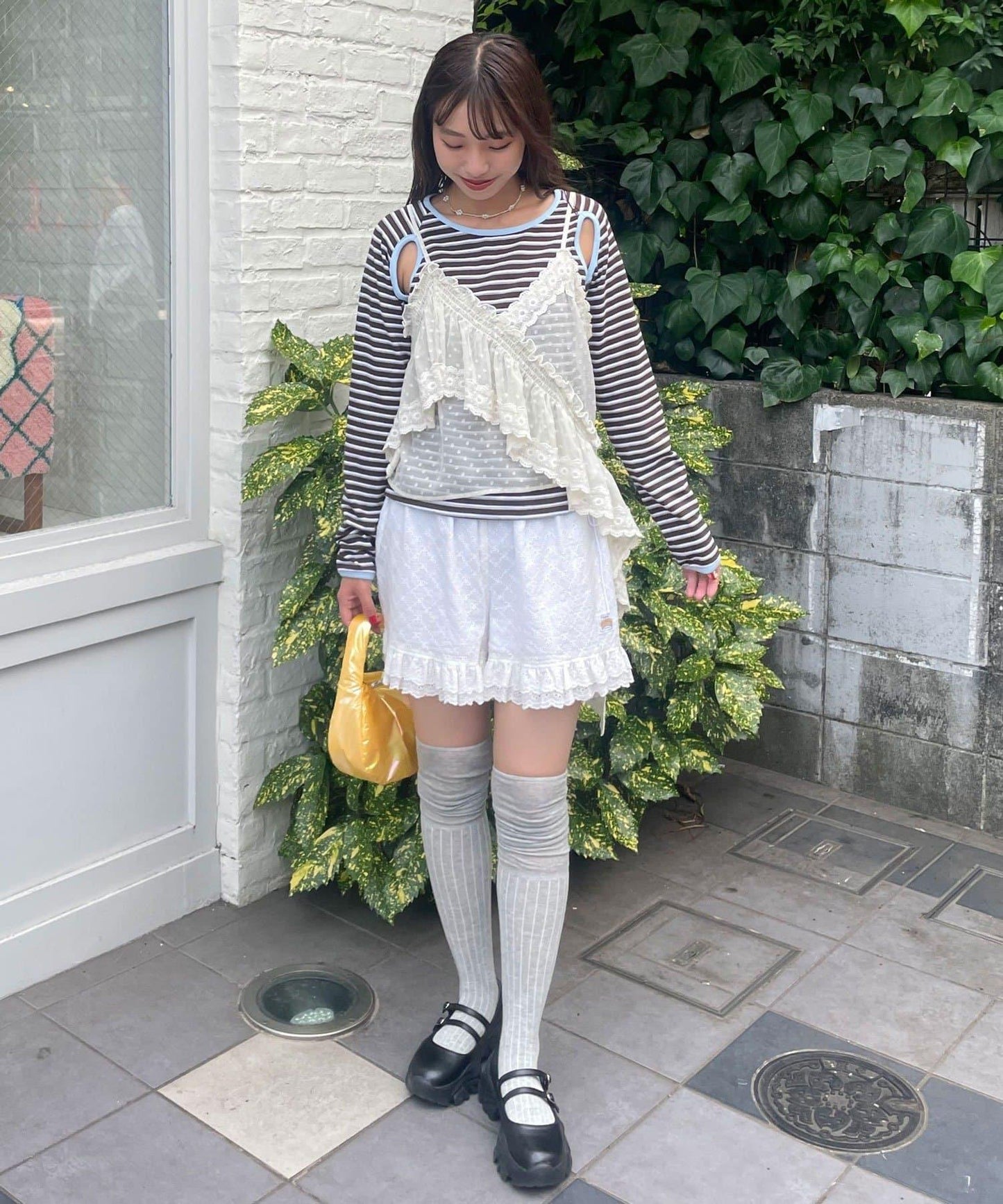 【HELLO.SANFRANCISCO/哈羅舊金山】不對稱荷葉邊點點蕾絲吊帶