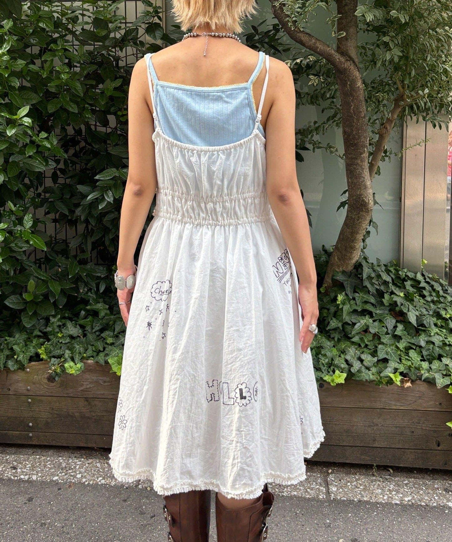 【HELLO.SANFRANCISCO/你好，舊金山】塗鴉風印花蕾絲背心連衣裙