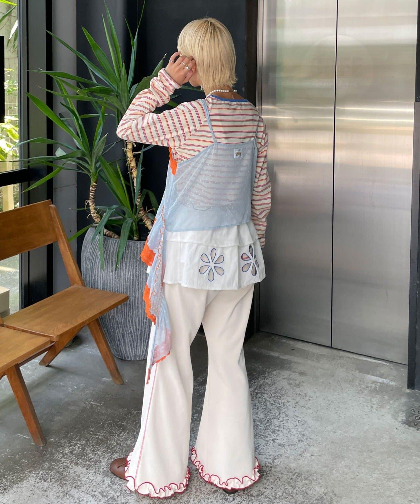 【HELLO.SANFRANCISCO/哈羅舊金山】不對稱荷葉邊點點蕾絲吊帶