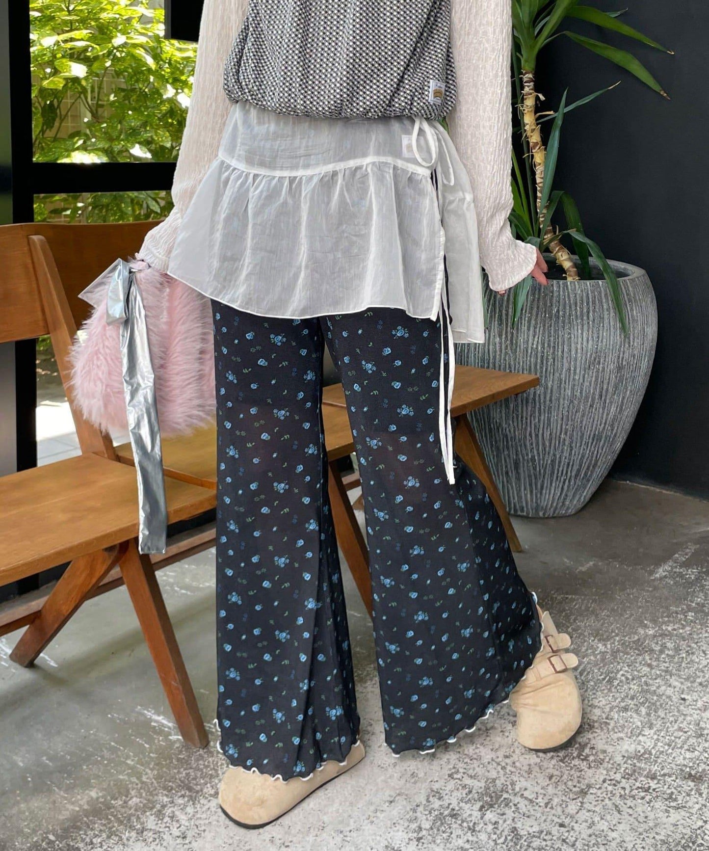 【HELLO.SANFRANCISCO/哈羅舊金山】花色絨布印花喇叭褲