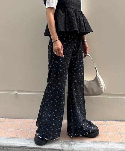 H.S款式絨布印花喇叭褲