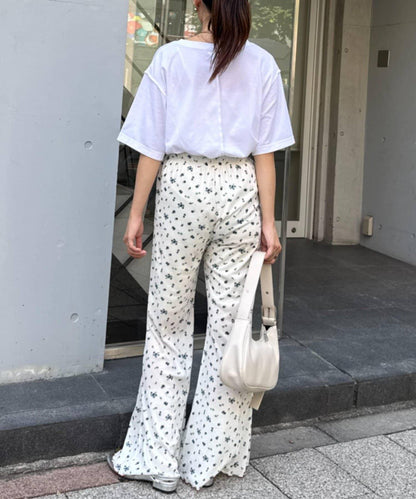 H.S款式絨布印花喇叭褲