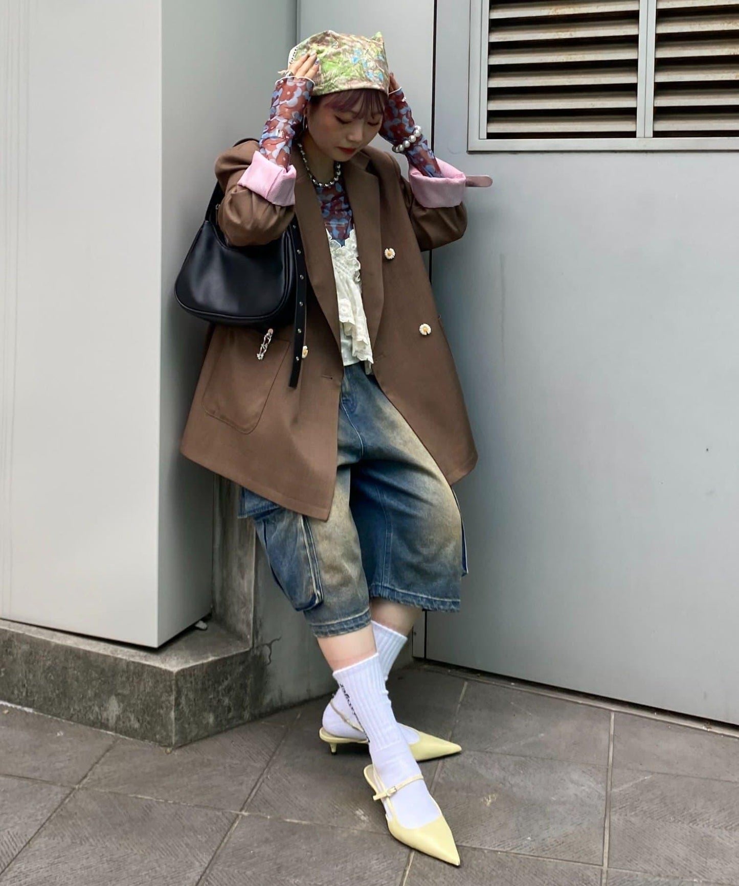 H.S名稱刺繡雛菊紐扣寬鬆夾克