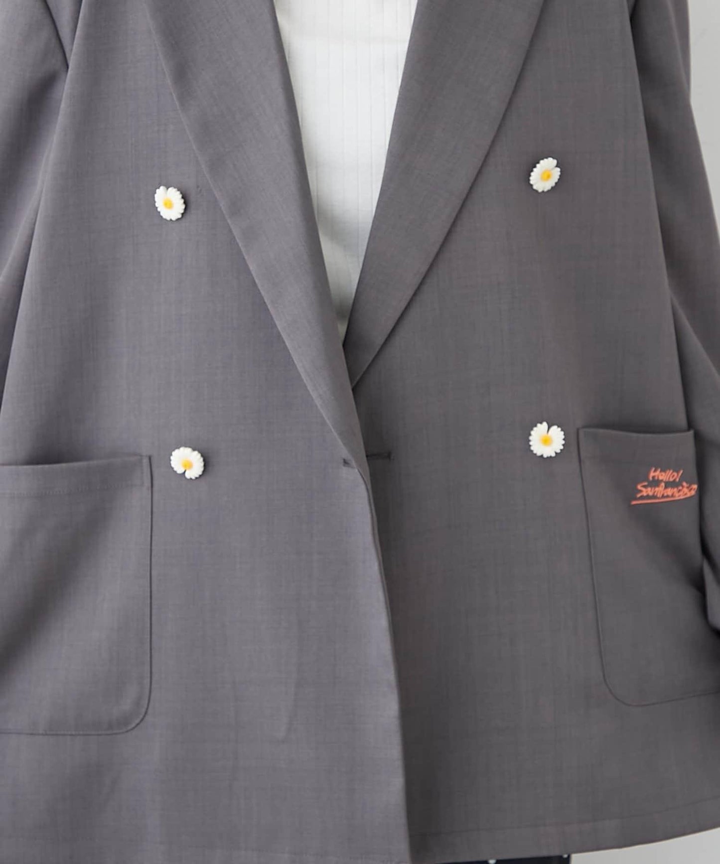 H.S名稱刺繡雛菊紐扣寬鬆夾克