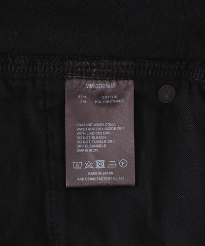 MINEDENIM（礦物牛仔）修身直筒五口袋牛仔褲