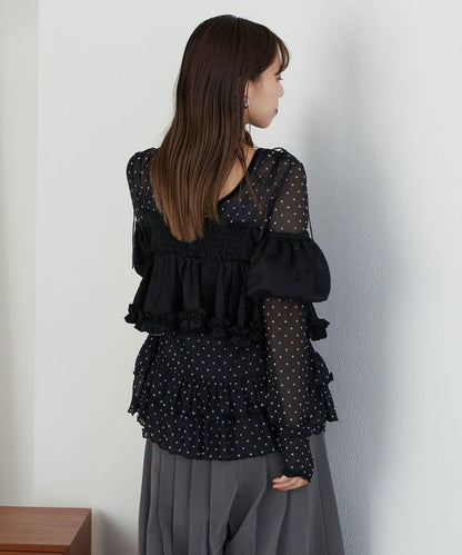 【Lumé/ルメ】下襬荷葉邊圓點雪紡上衣