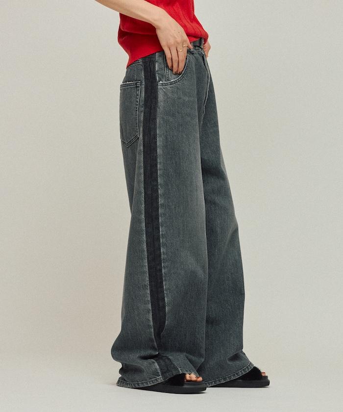 側條紋牛仔褲 / 寬鬆剪裁 曲線牛仔褲 / JL253P10