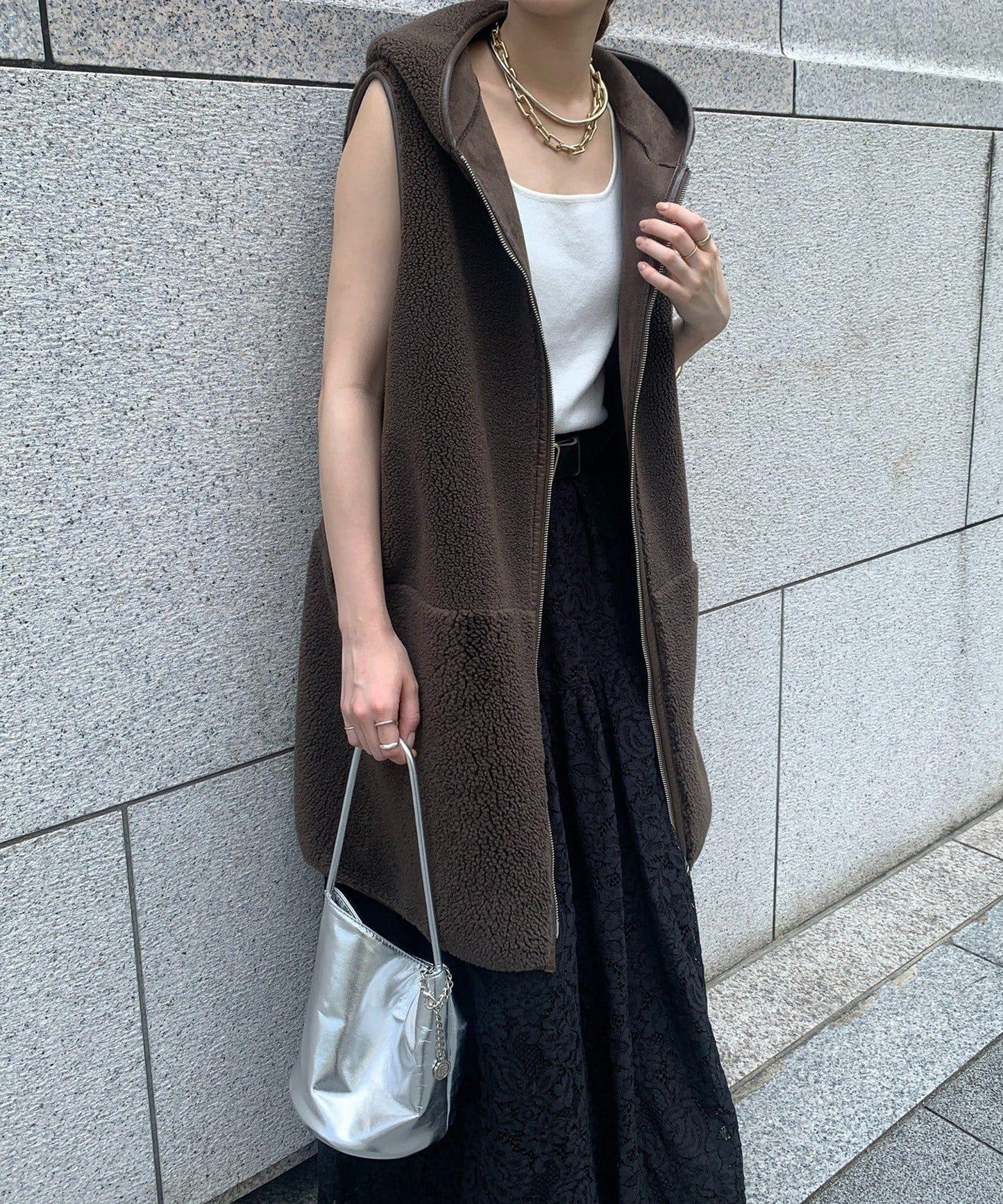 羊毛絨拼接帽T恤衫