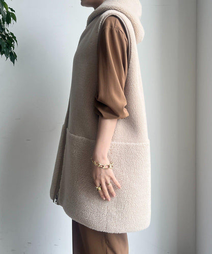 羊毛絨拼接帽T恤衫