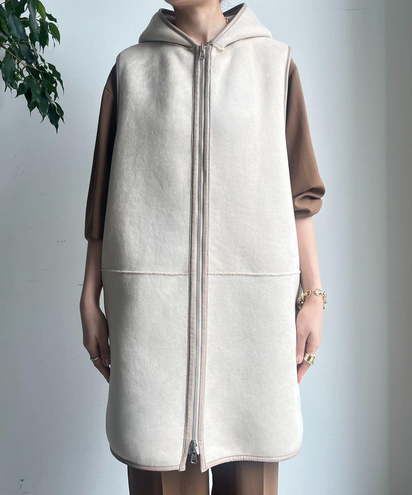 羊毛絨拼接帽T恤衫