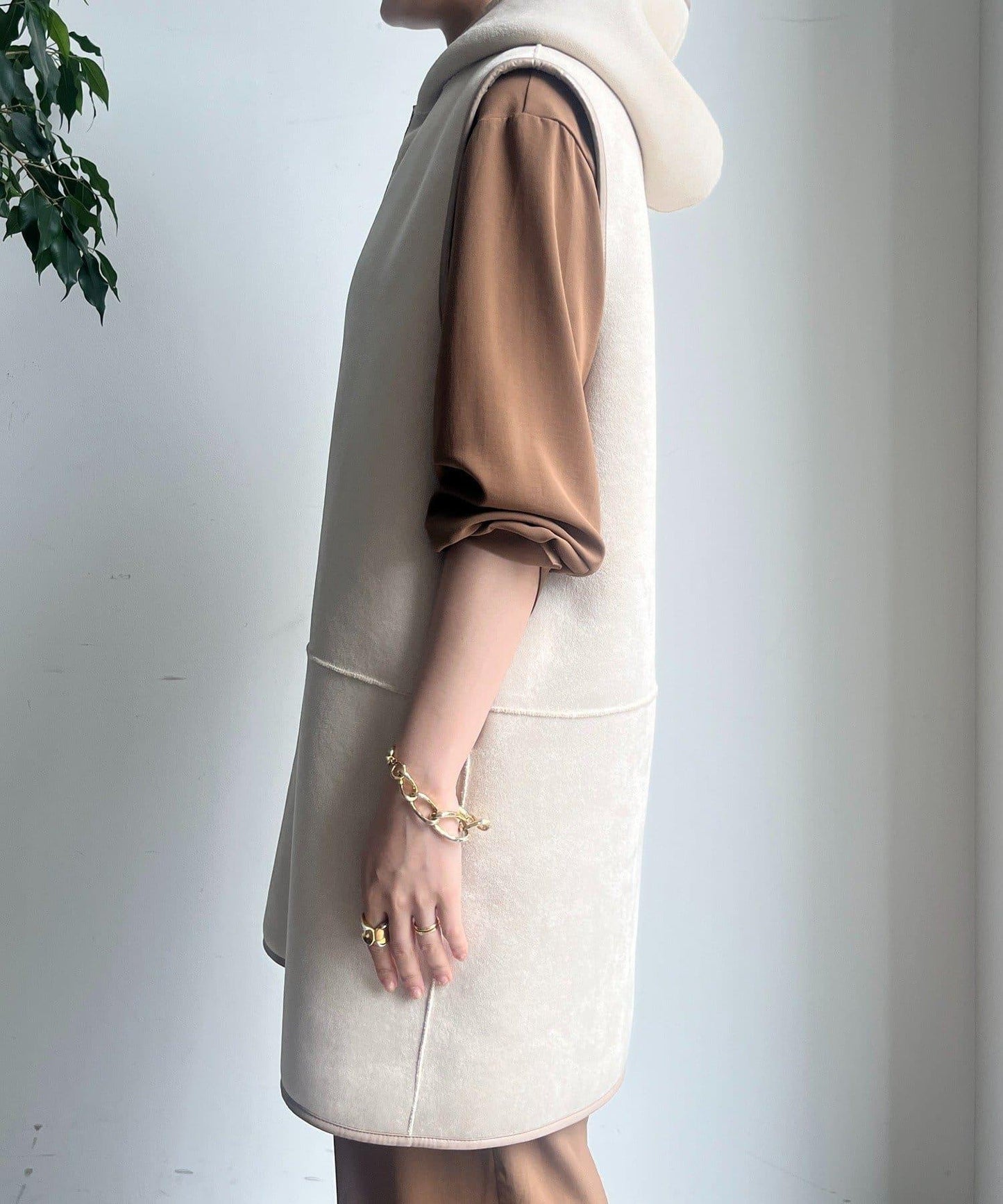 羊毛絨拼接帽T恤衫