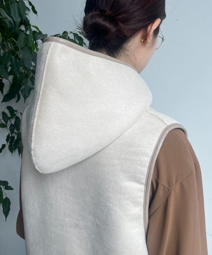 羊毛絨拼接帽T恤衫