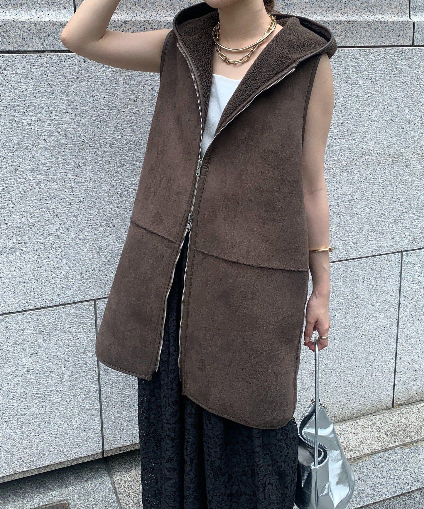 羊毛絨拼接帽T恤衫