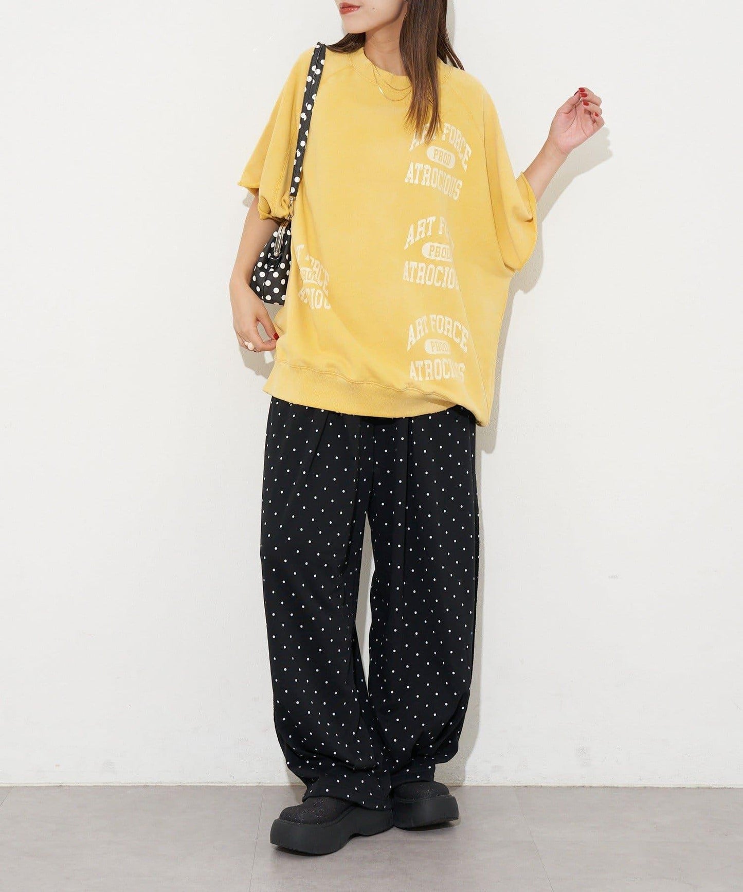 【復刻標籤】短袖拉甘運動衫